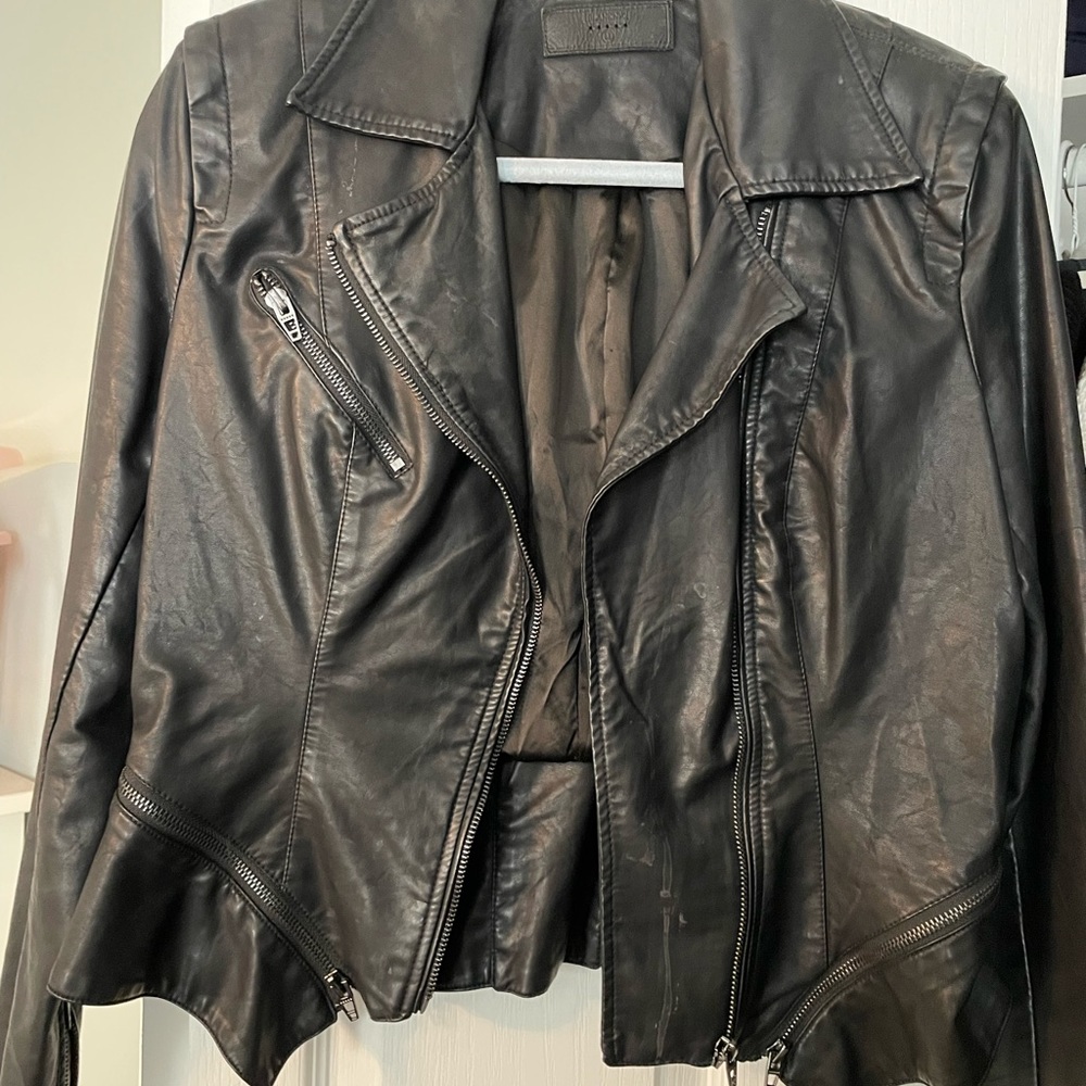 Soft leather jacket, sz medium